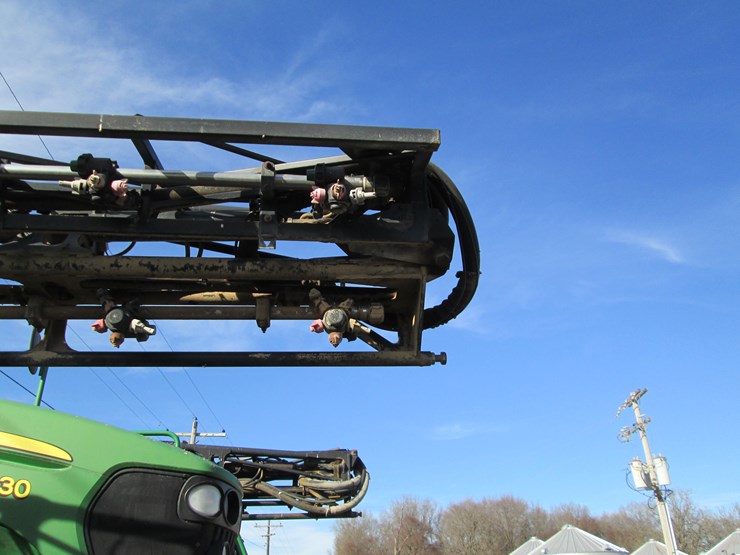 john-deere-4830-image-39