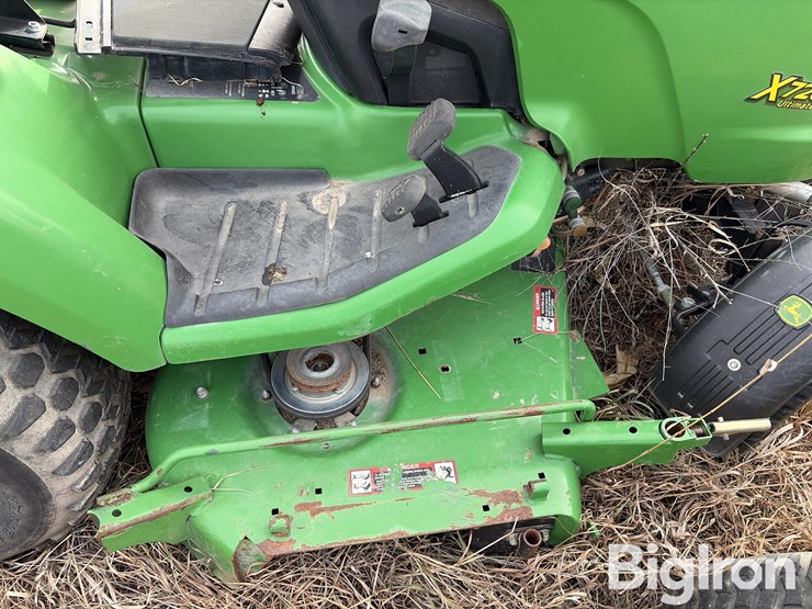 john-deere-x720-image-12