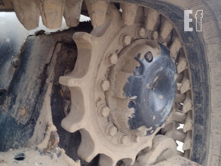 2017-bobcat-t595-image-23