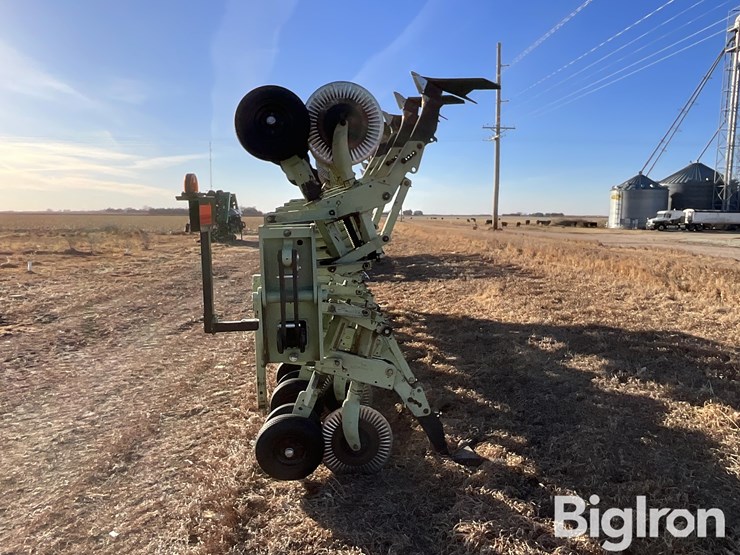 2012-orthman-16r30-cultivator-image-8