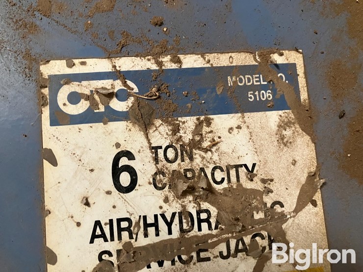 oto-5106-6-ton-floor-jack-image-10