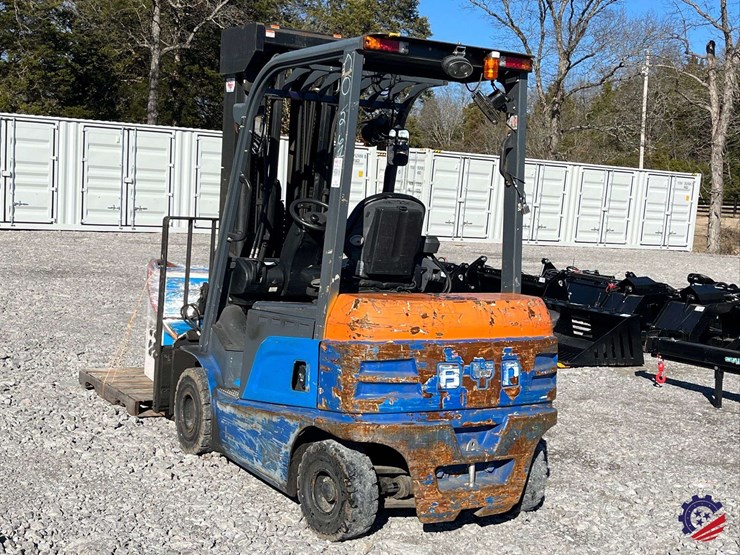 byd-ecb27c-electric-counterbalanced-forklift-image-24
