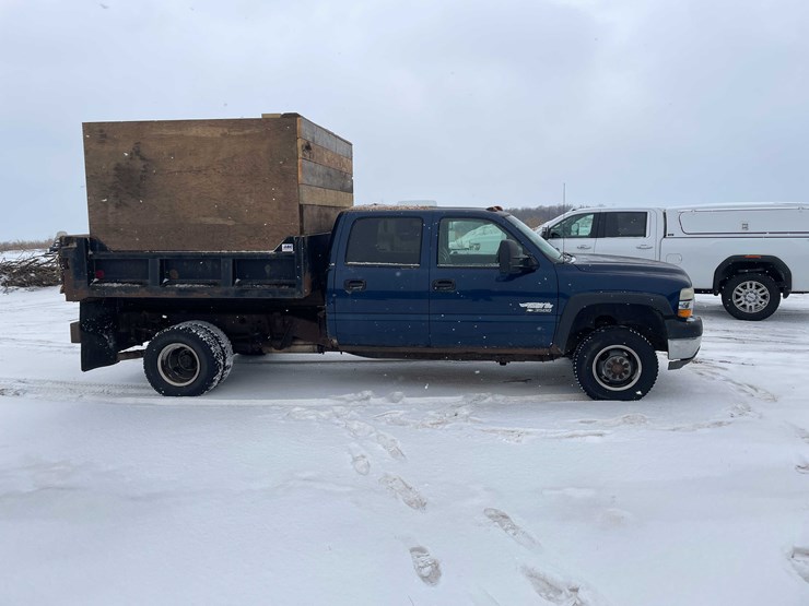 2002-chevrolet-2500-image-4