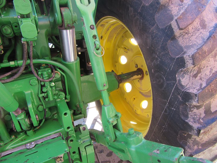 john-deere-7520-image-22