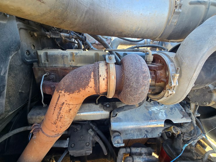 1999-mack-rd690s-image-63