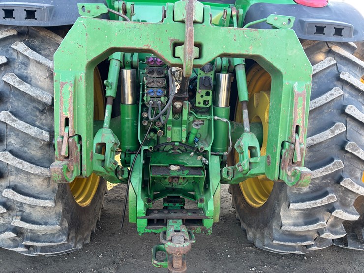 john-deere-8320-image-13