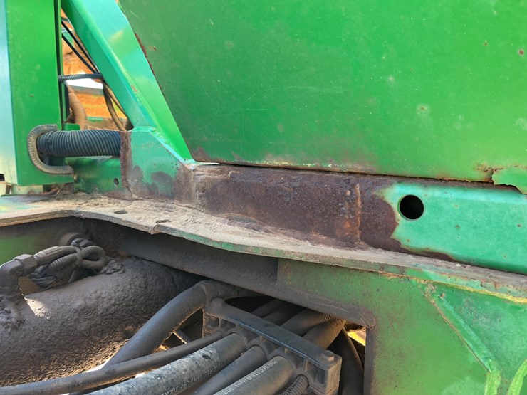 2005-john-deere-4920-image-13