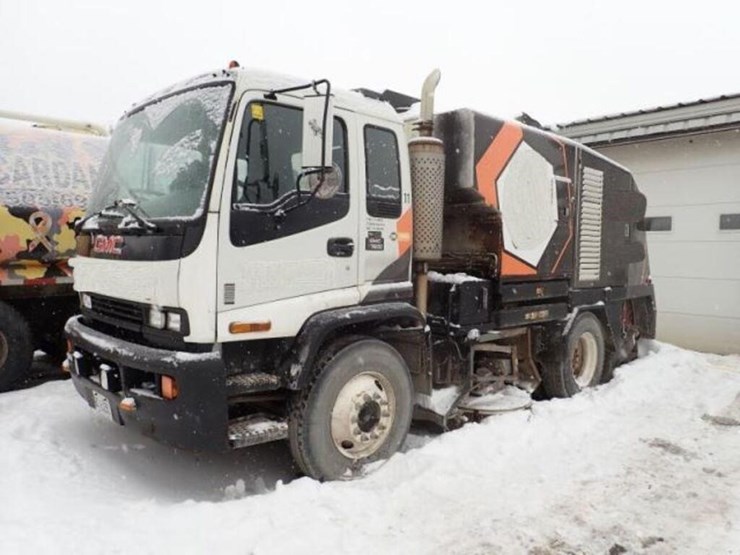 2002-gmc-7500-image-1