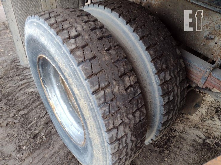 2003-ford-f650-sd-image-26