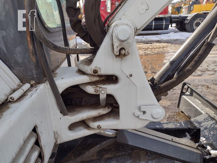 2008-bobcat-331g-image-23