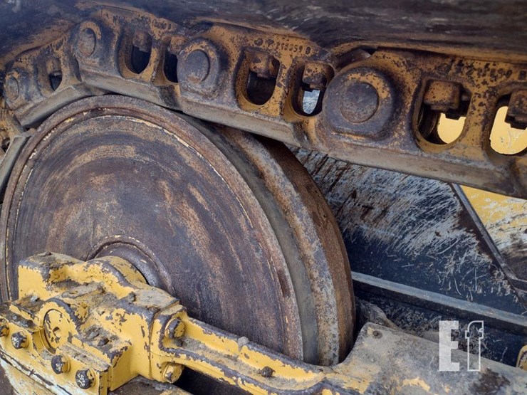 2013-deere-650k-xlt-image-27