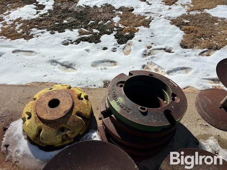 rear-inside-tractor-weights-image-6