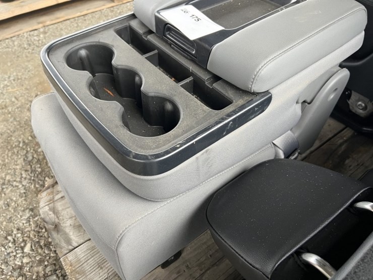 ford-explorer-image-5