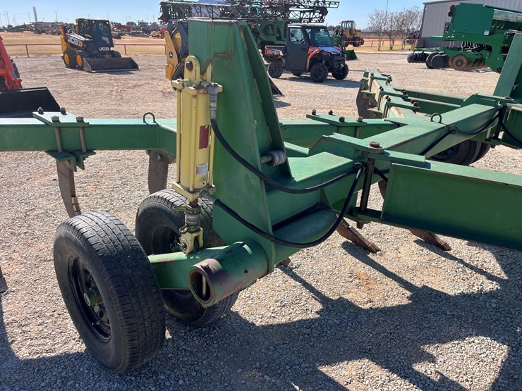 #t8408-•-laney-13-image-5