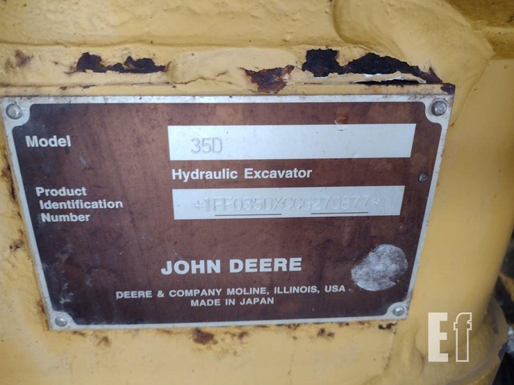 2013-deere-35d-image-5