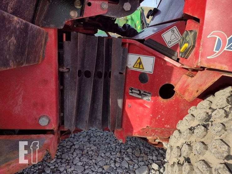 ventrac-3400l-lawn-mower-w/blade-&-broom-image-26