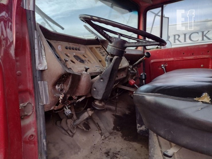 ford-ln8000-image-12