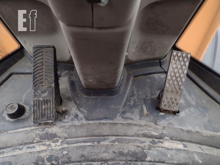 2016-case-721f-image-7