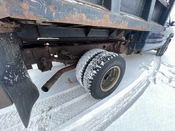 2002-chevrolet-2500-image-31