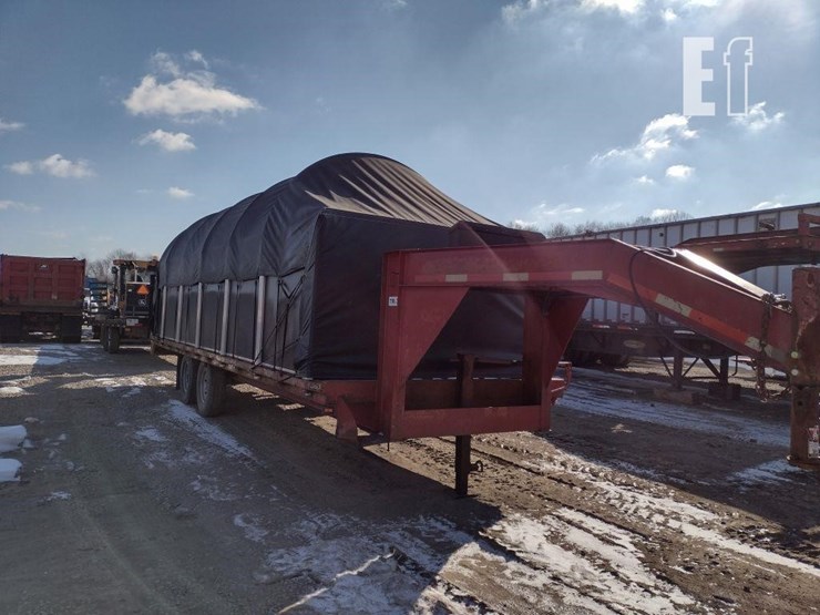 01-cornelius-trailer^title^-image-16