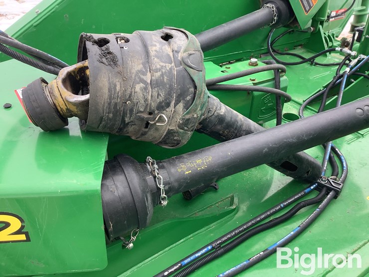 2020-john-deere-e12-image-12