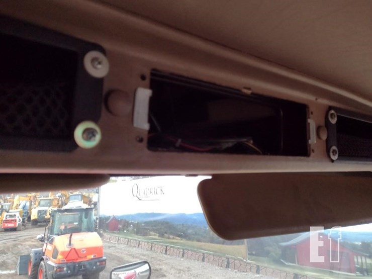 2006-international-paystar-5900-image-13