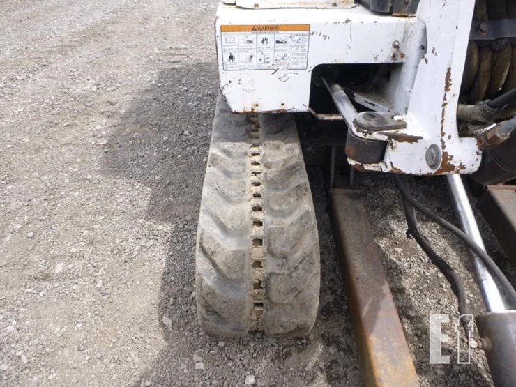 2001-bobcat-331e-image-40