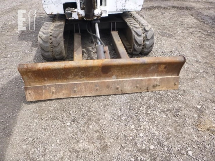 2001-bobcat-331e-image-18