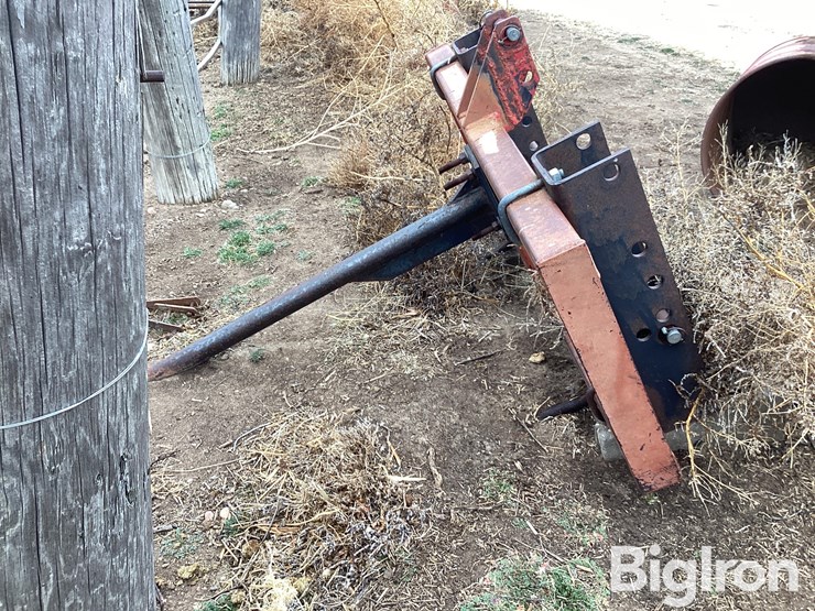 category-3-narrow-3-pt-bale-spear-image-1