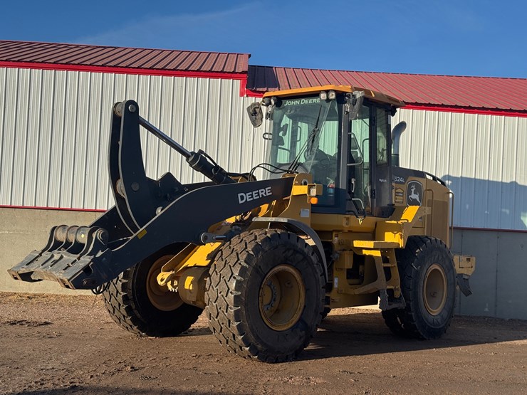 2020-deere-624l-image-5