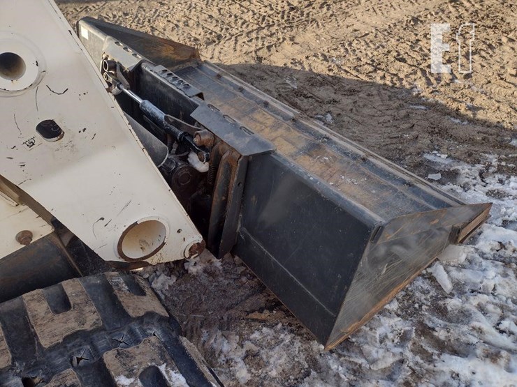 2020-bobcat-t870-image-19