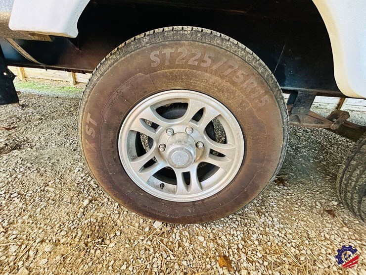 2011-keystone-hornet-platinum-31rbds-t/a-camper-trailer-image-45