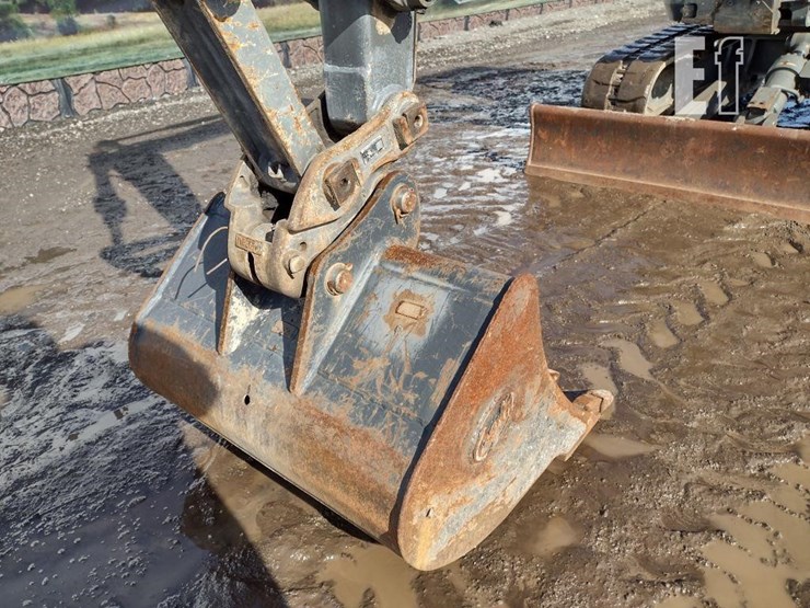 2016-volvo-ecr58d-image-17