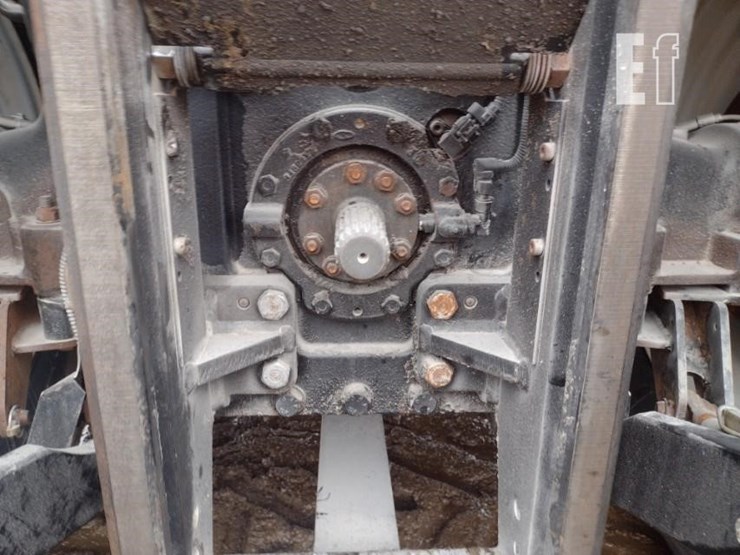 jcb-fastrac-8250-image-24