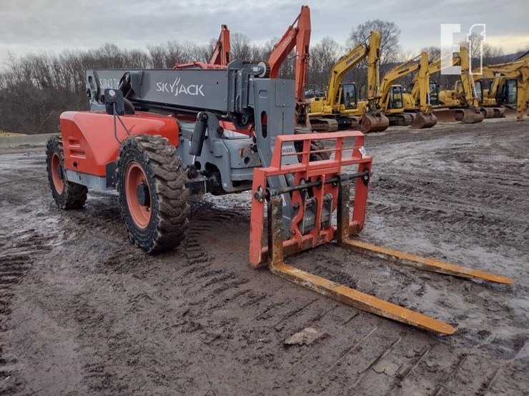 2018-skyjack-sj843th-image-28