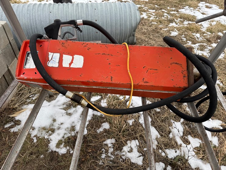 #1012-•-fuel-pump-image-2