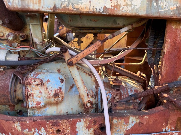 oliver-1900-diesel-fwa-image-11