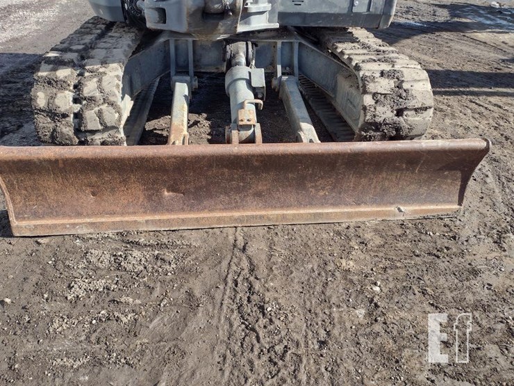 2006-volvo-ecr88-image-19