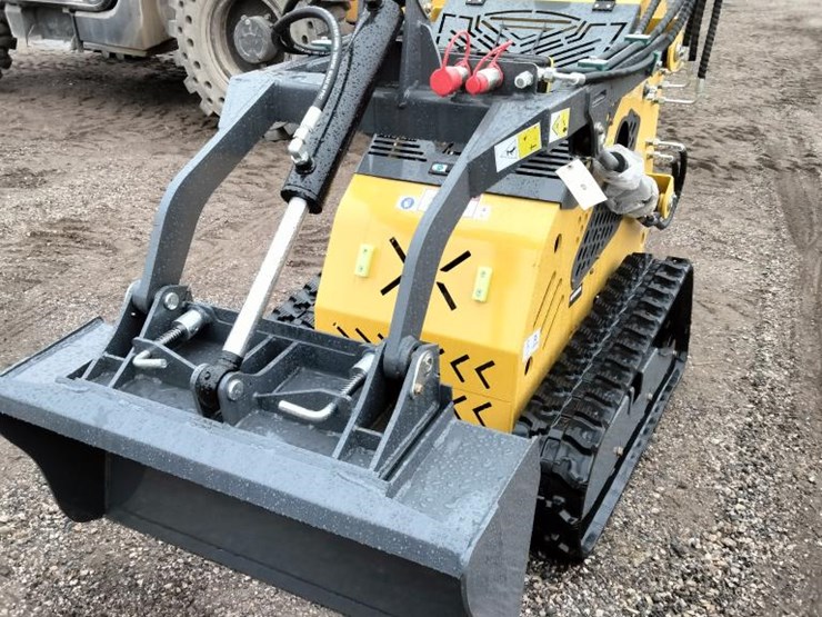 #49-•-mini-skid-loader---gas-(sdll60)-image-1