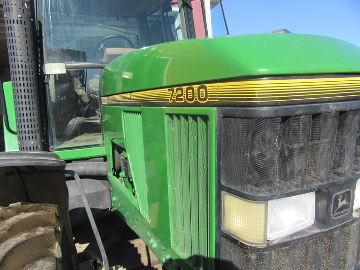 john-deere-7200-image-33