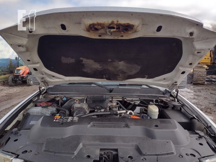 13-gmc-truck^title^-image-15