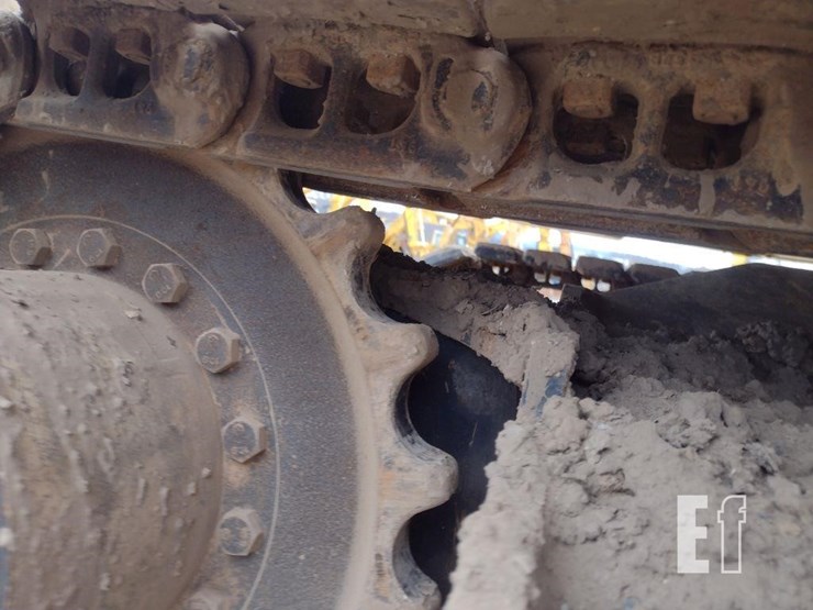 2021-deere-85g-image-38