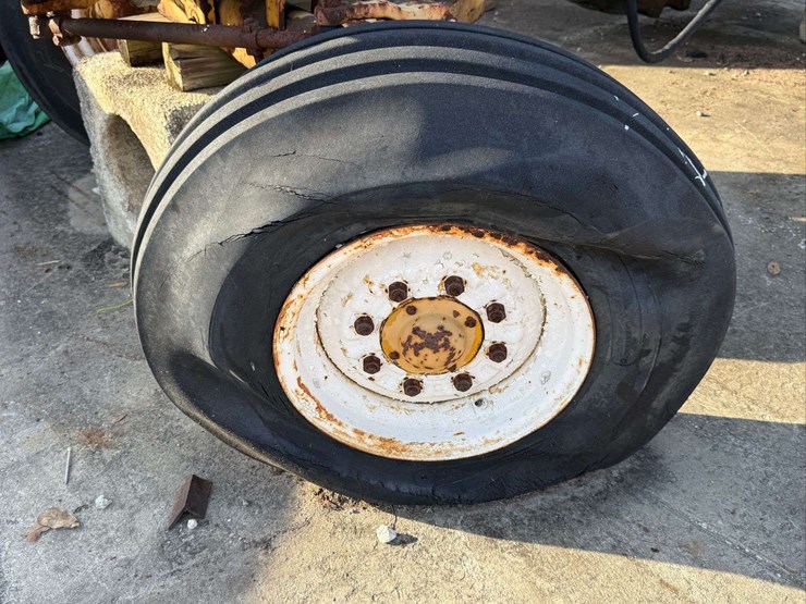 minneapolis-moline-g1000-image-34