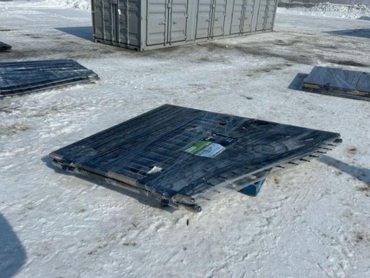 unused-(1)-set-of-greatbear-14-ft-dual-swing-image-2