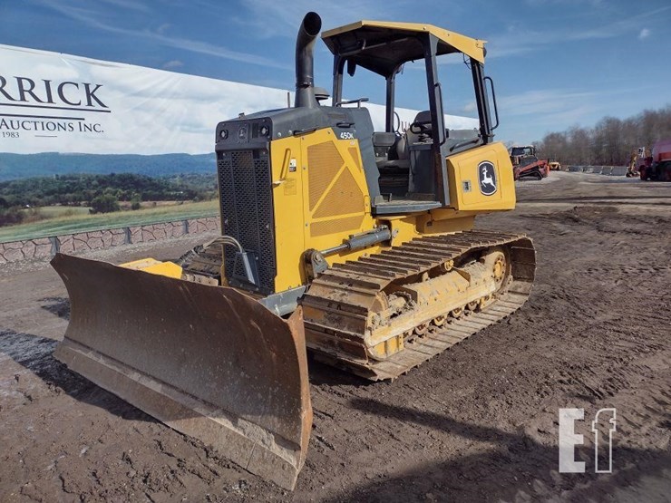 2020-deere-450k-image-42