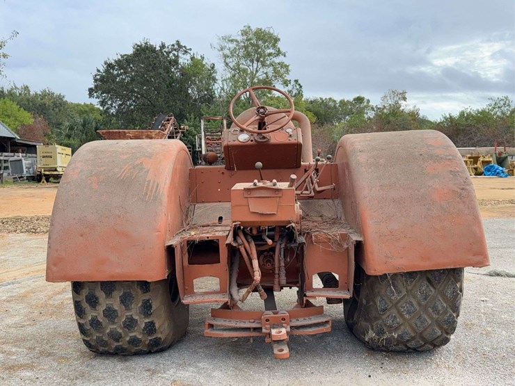 minneapolis-moline-g705-image-5