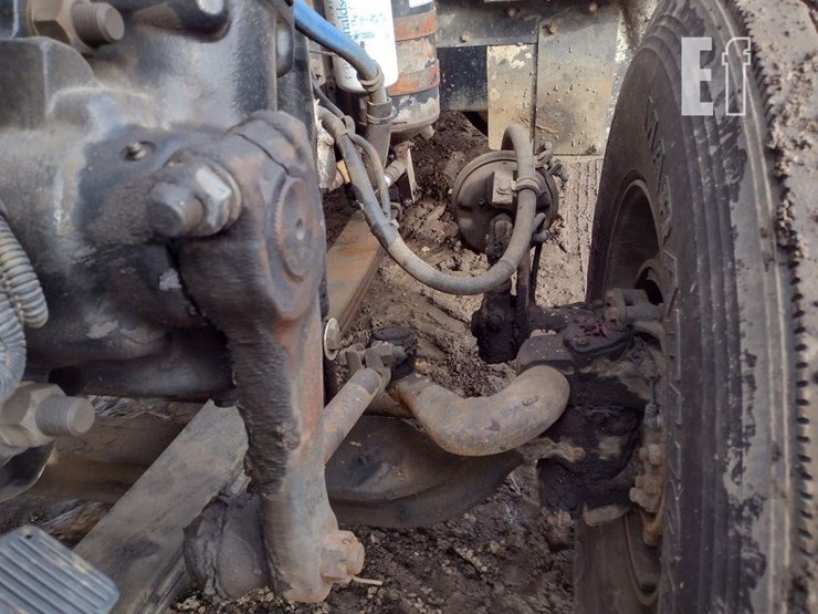 2005-western-star-4900fa-image-28