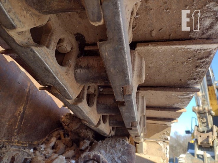 2005-caterpillar-963c-image-28