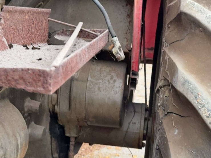 massey-ferguson-95-image-29