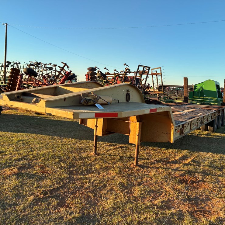 #T8232 • 1970 Phelan Trailer